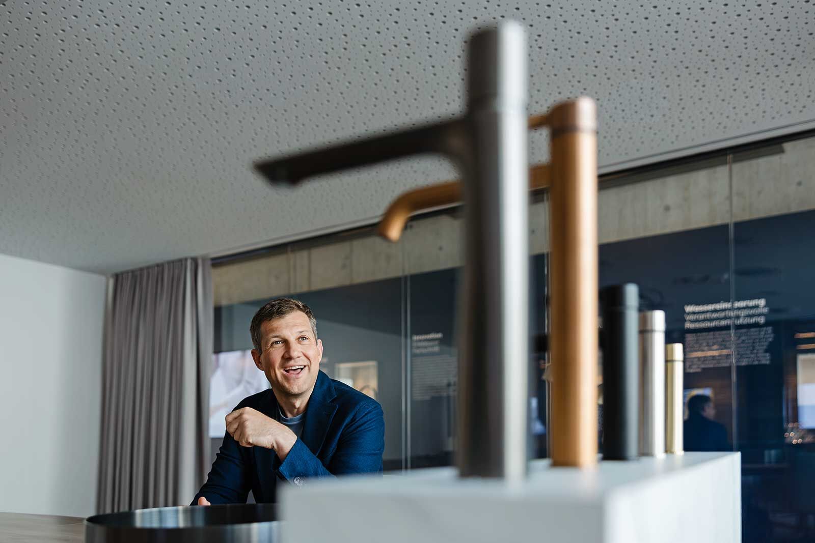 Urs Tschopp, CEO und Verwaltungsrat bei KWC, über die Firmenphilosophie: «Die Zeitlosigkeit und Langlebigkeit stehen bei uns im Fokus.»